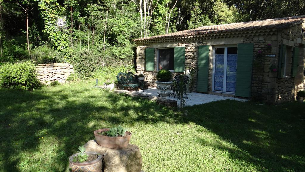 Le Mazet Villa Remoulins Esterno foto